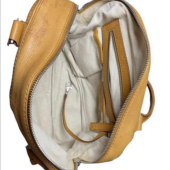 Michael Kors Leather Mini Hobo Satchel Handbag A-0611 - Picture 6 of 8